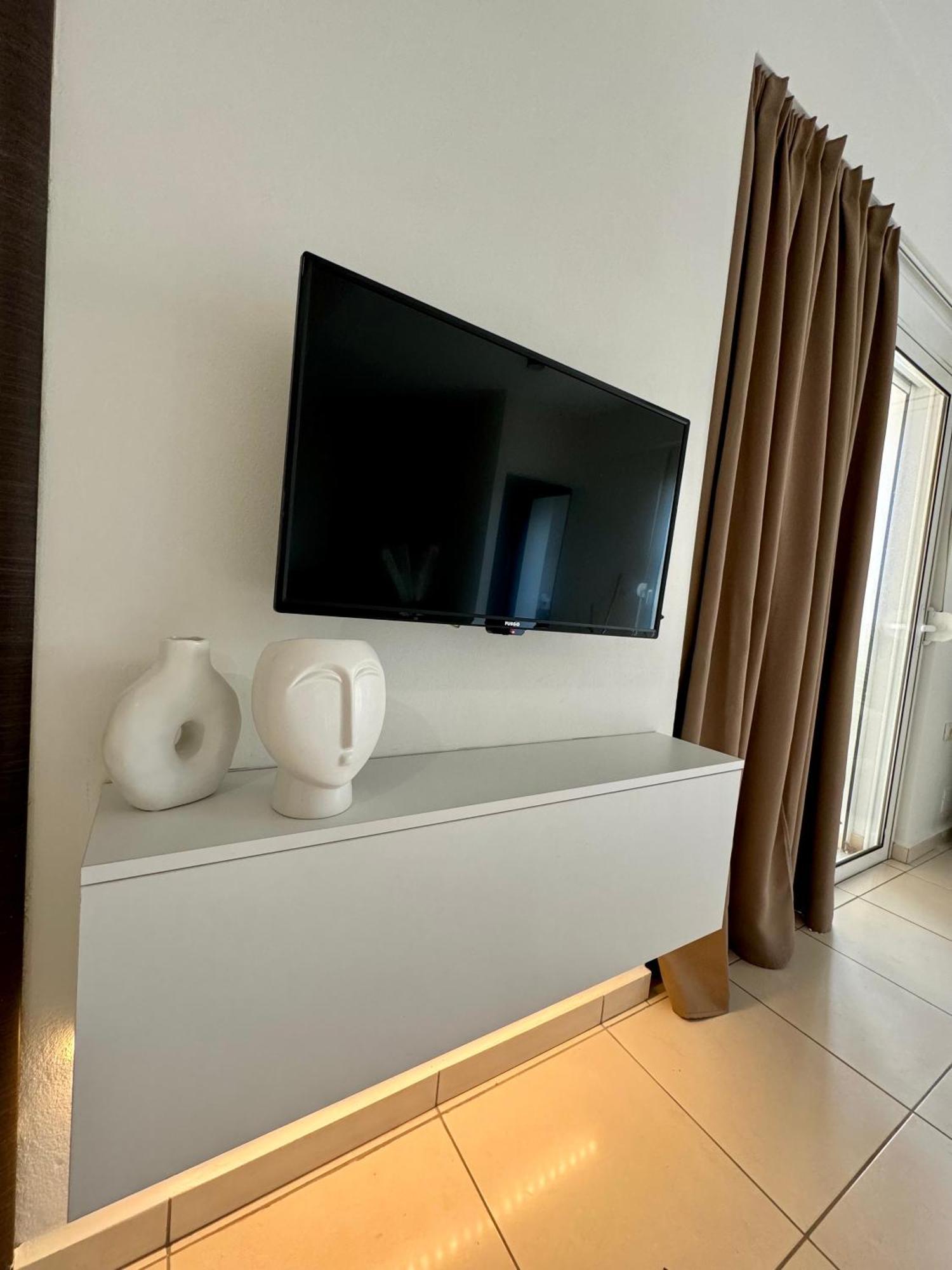Belaire Luxury Apartment Sarandë Exterior foto